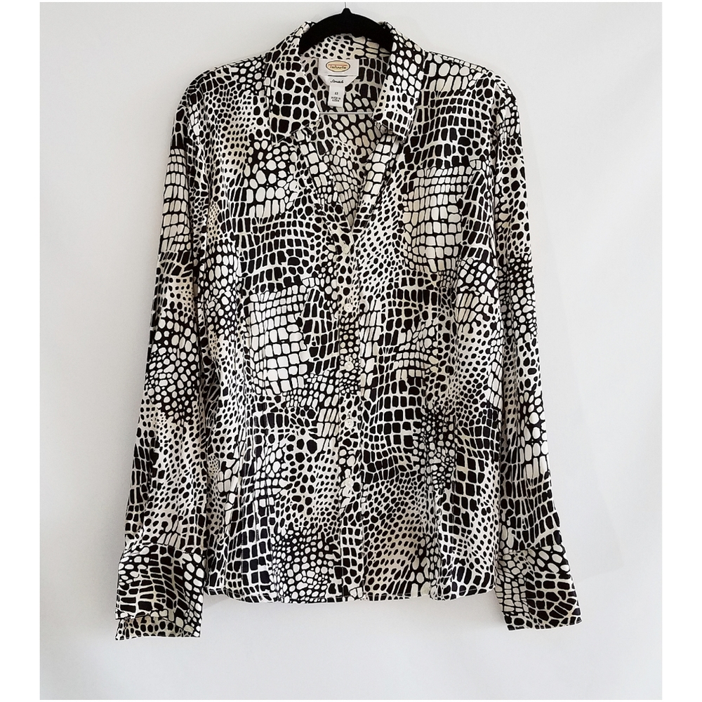 🌺Talbots Button Down Animal Print Silk Shirt